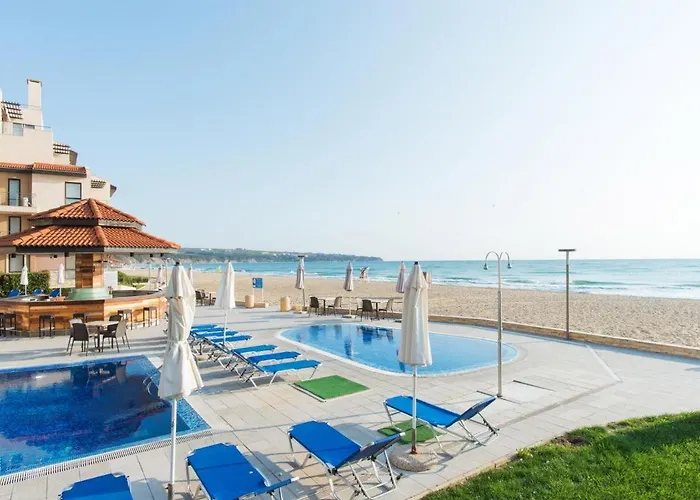 - With A Large Terrace And Direct Access To The Sea Apartahotel Obzor