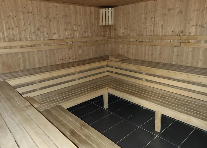 - With A Large Terrace And Direct Access To The Sea Apartahotel